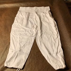 Lululemon capri pants-worn once only!
